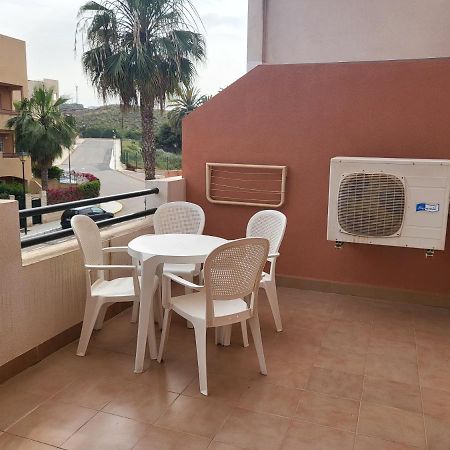 ¡Apartamento en primera línea con terraza y cerca de la piscina comunitaria! Vera Exterior foto